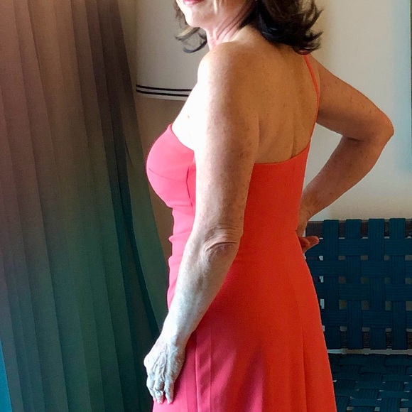 Elegant Coral One-Shoulder Dress - Picture 4 of 8